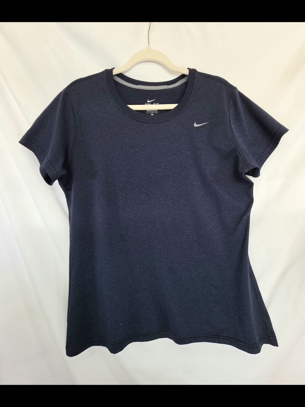 Nike Dri-Fit Women's Active Moisture Wicking Dr-Fit Navy Short Sleeve Top Size L